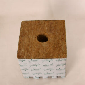 Begrow® Anzuchtwürfel 150 × 150 × 142 mm, mit großem Loch, 1 St.